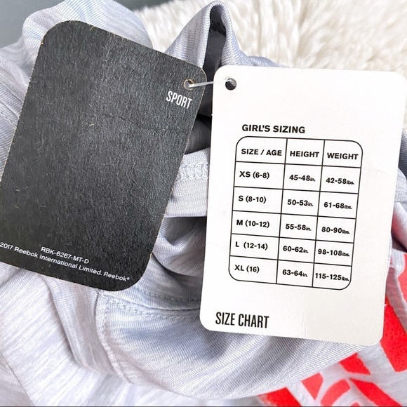 Reebok Girls Spacedye V-Neck Graphic Print “Love More Than Ever” Tee In Grey NEW - Picture 8 of 11